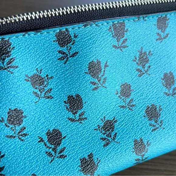 Coach Badlands Cosmetic Case (Blue/Black) 2016 - Picture 6 of 12